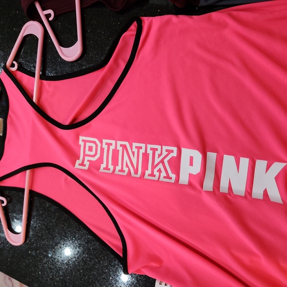Victoria secret PINK bundle muscle tank size xs - Picture 6 of 6